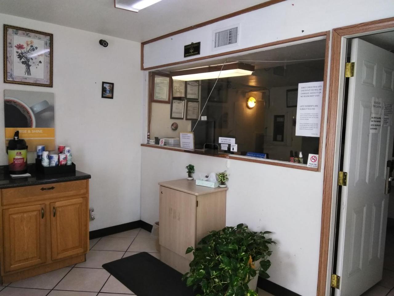 Port City Motel Mobile Exterior foto